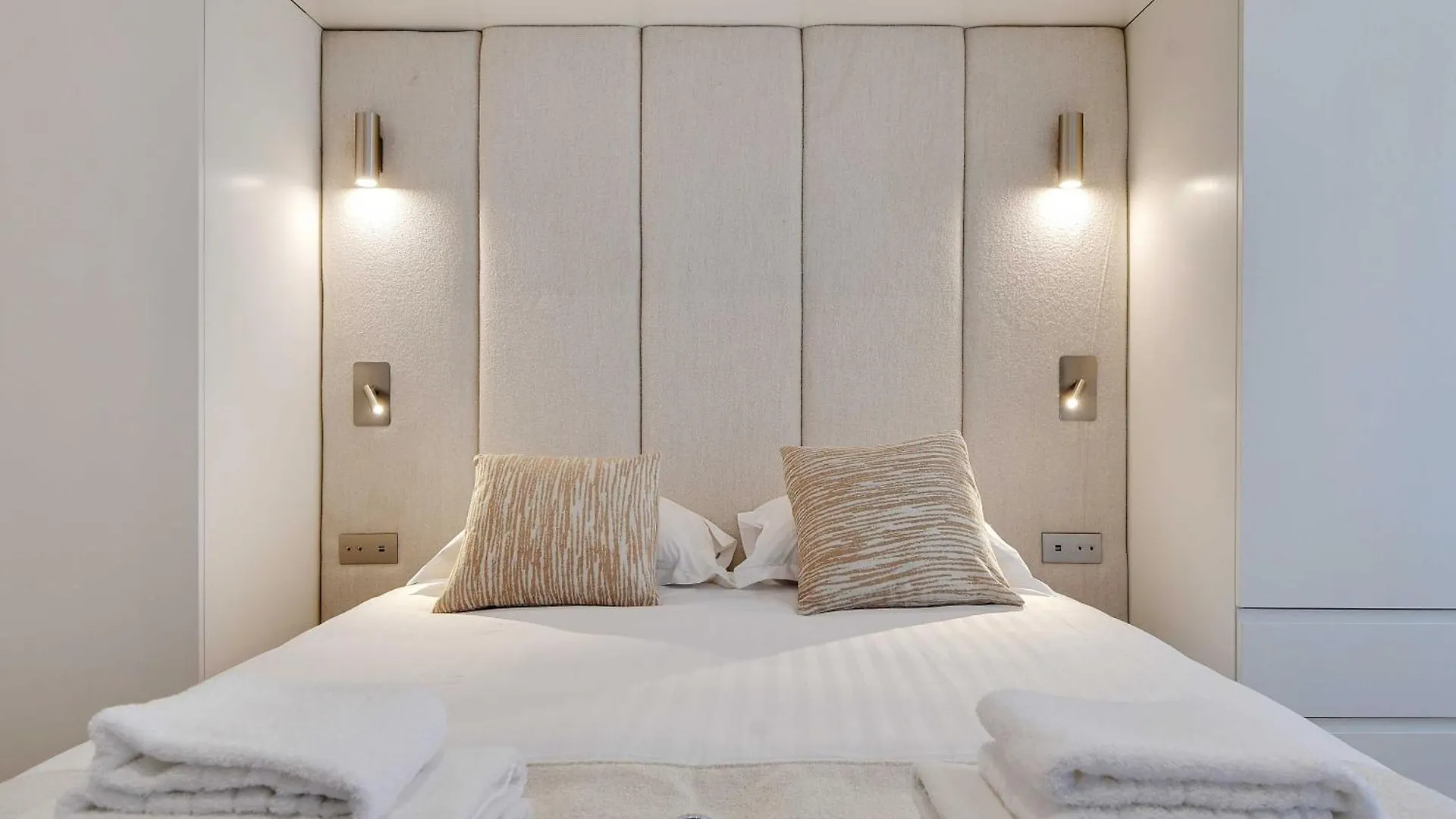 Amazing Apartment 4P 1 Bedroom - Cite Magenta Paris